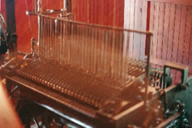 chiming machine front